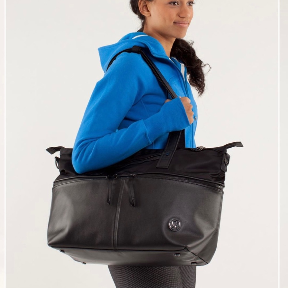 Lululemon Black Take Me With You Tote Gym Bag Laptop Case Carry On Overnight